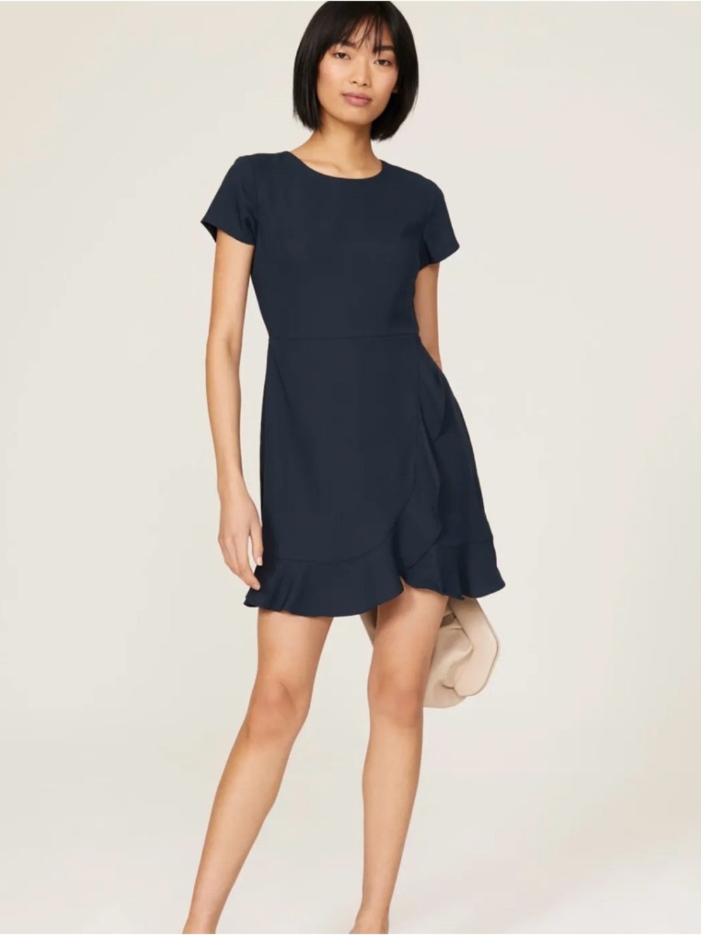 Club Monaco Larna short sleeve mini dress size 4